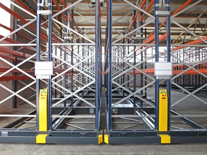 Mobile Pallet Racking