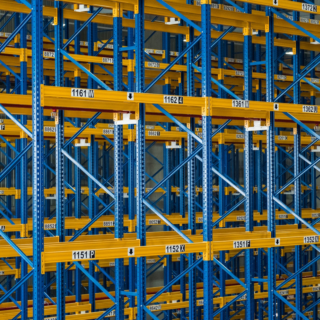 Narrow Aisle Racking Configuration