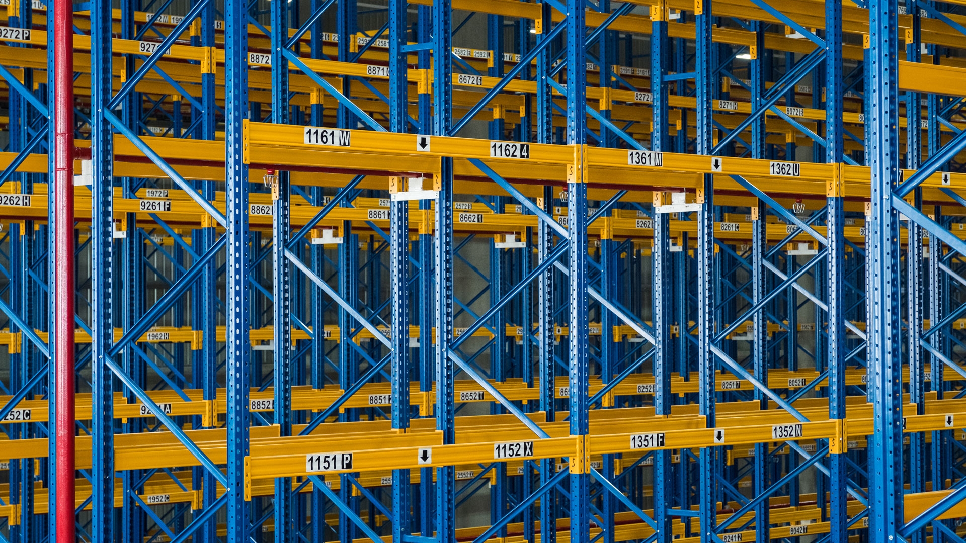 Narrow Aisle Racking