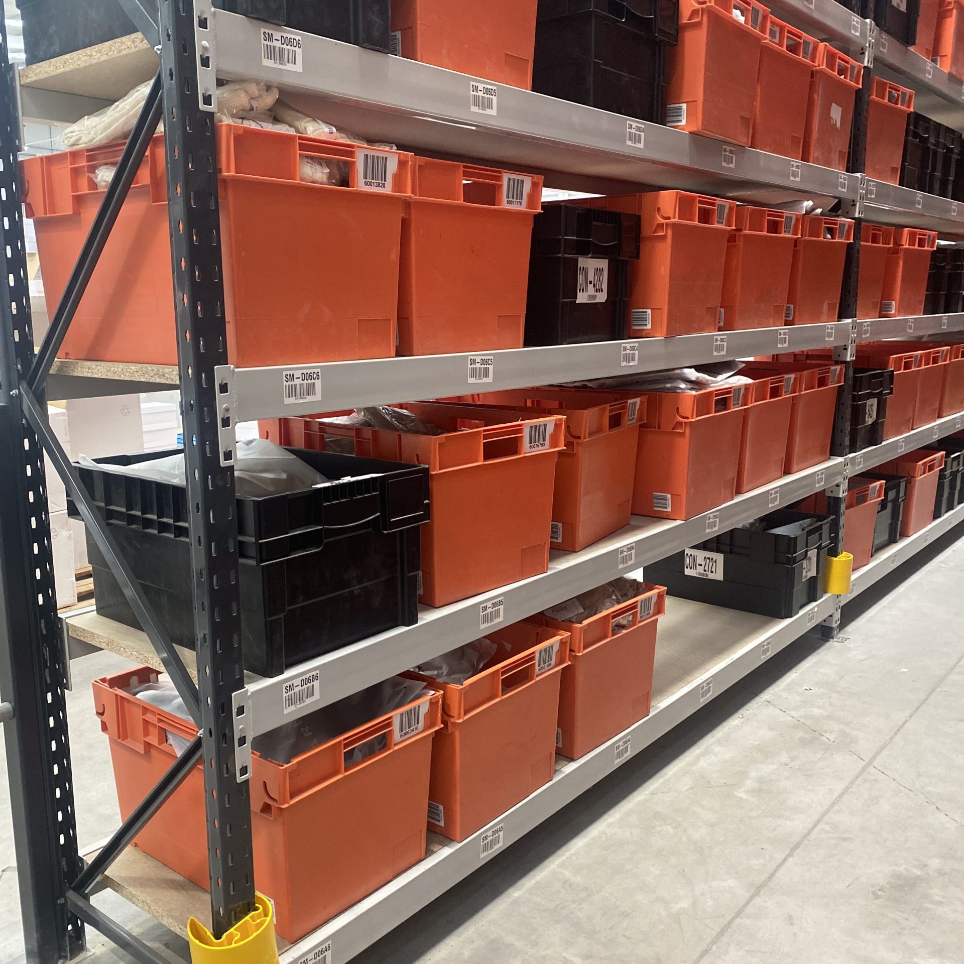 warehouse shelving system