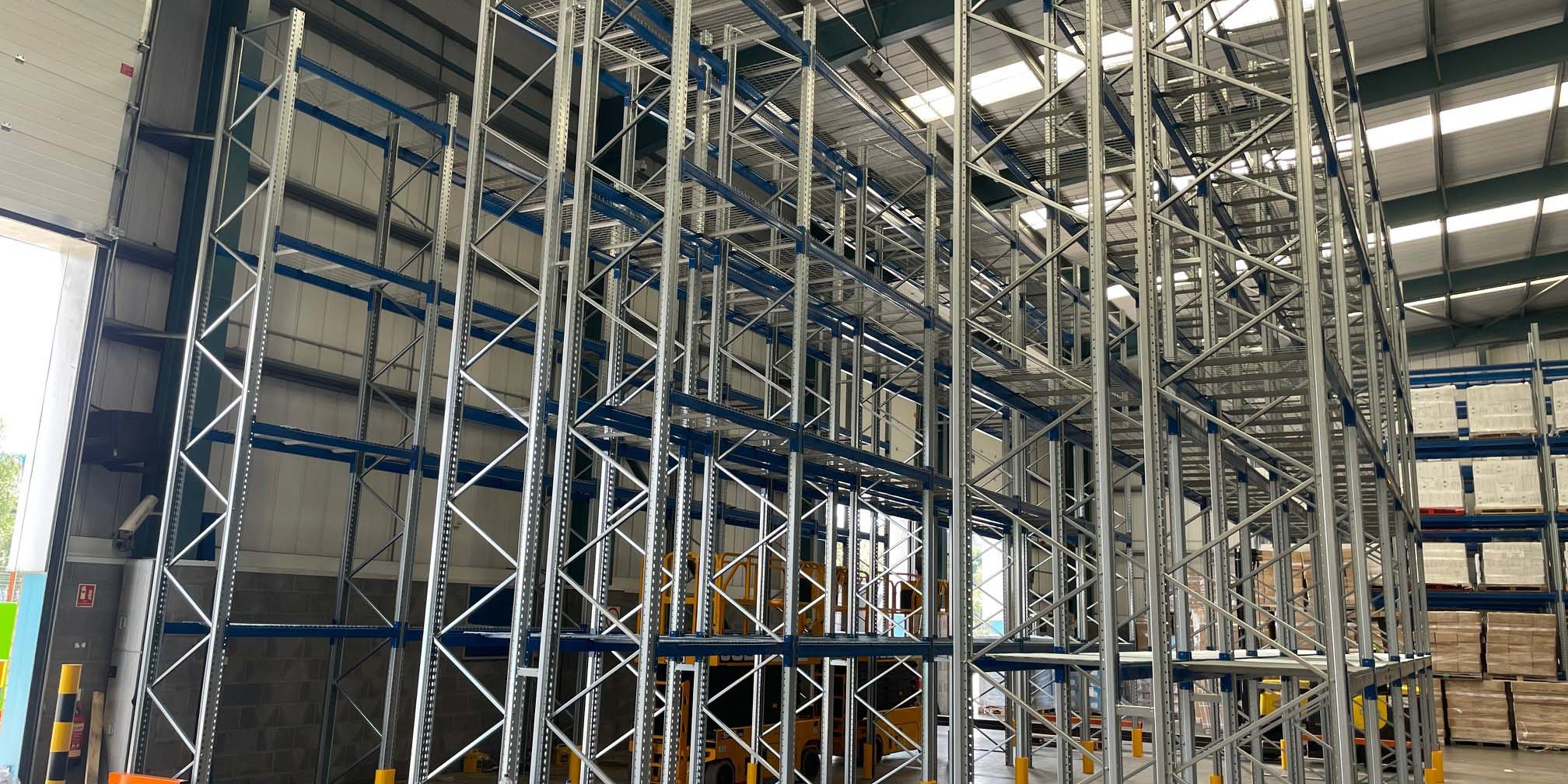 Bond-It, Heavy-duty warehouse pallet racking