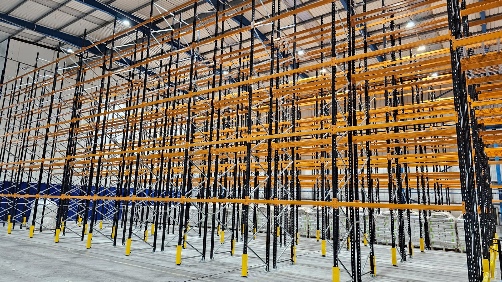 pallet racking with protect it column guards