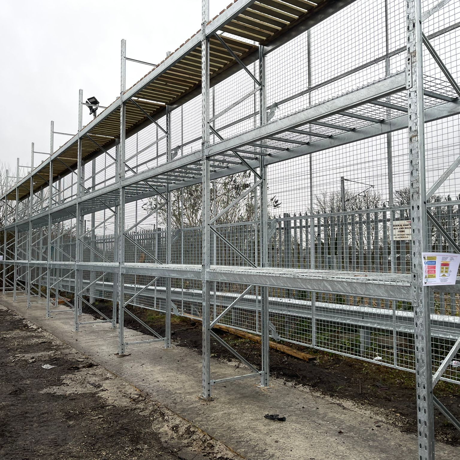 external racking with mesh shelves